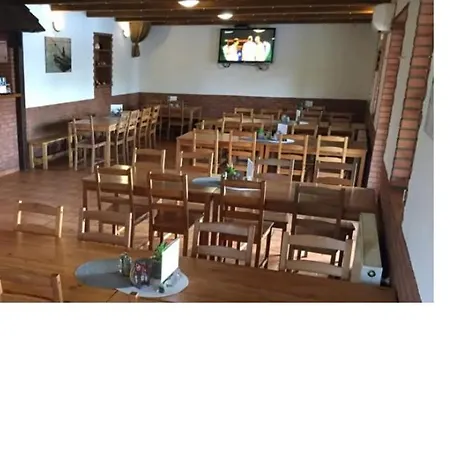 Rybářská Bašta Svěcený - Restaurace, Penzion Cerniny